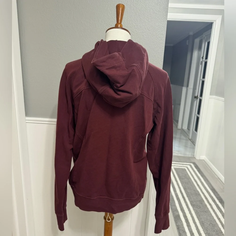 Lululemon Scuba Pullover Hoodie Red Merlot Size 8 - Picture 3 of 8